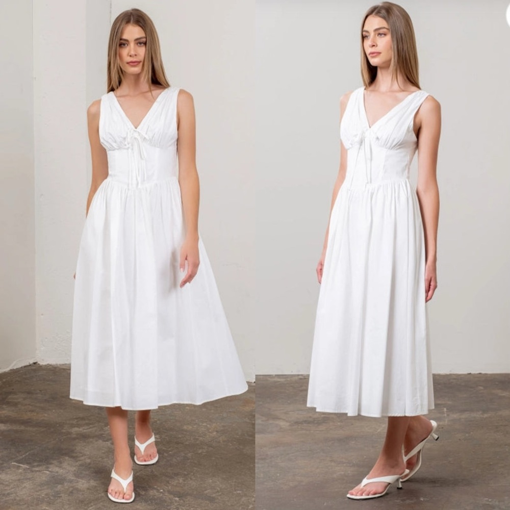 Moon River V Neck Corset Midi Dress - Picture 2 of 16
